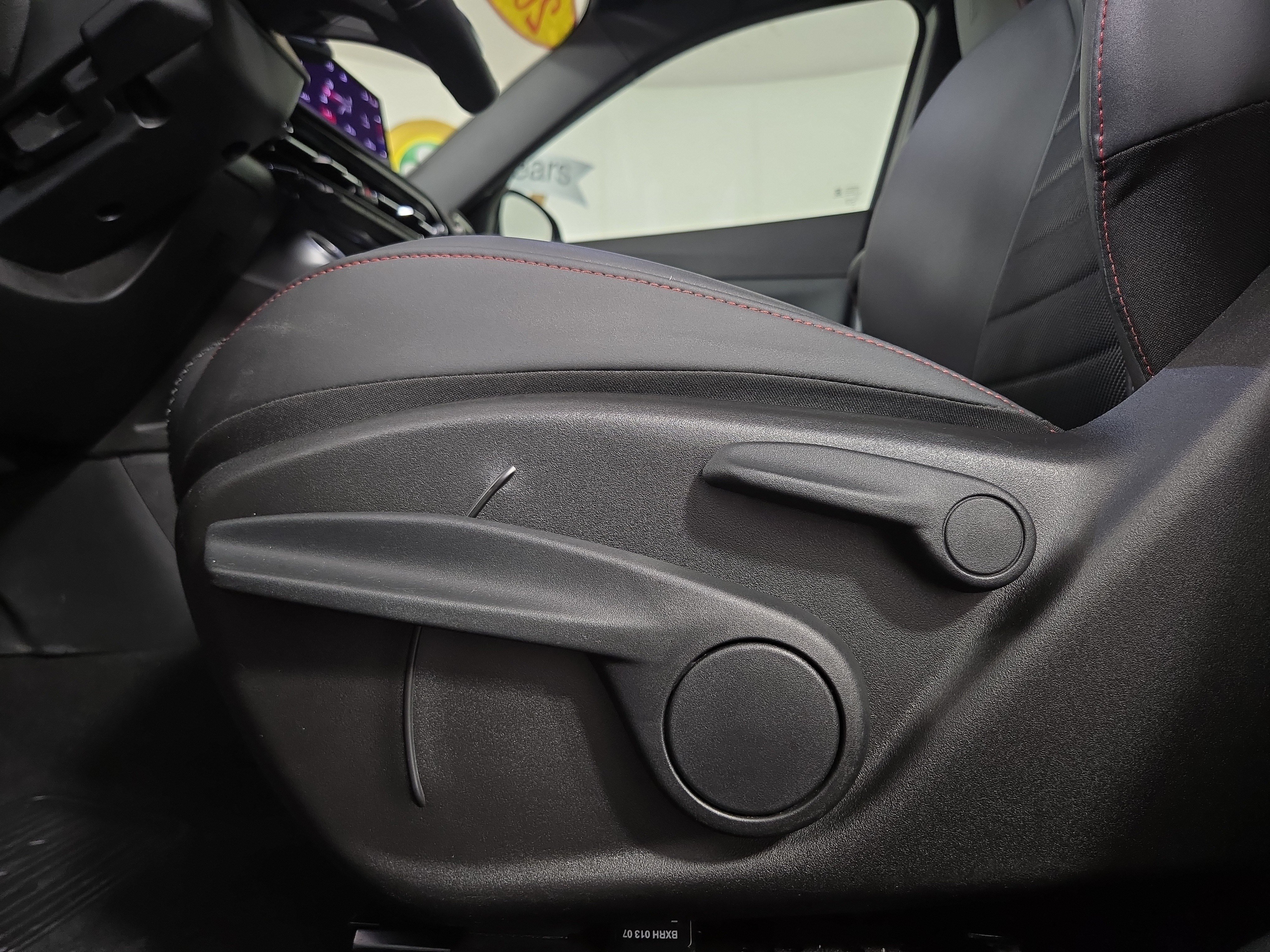 Used 2023 Dodge Hornet GT w/ GT Blacktop Package AWD/4WD image 30