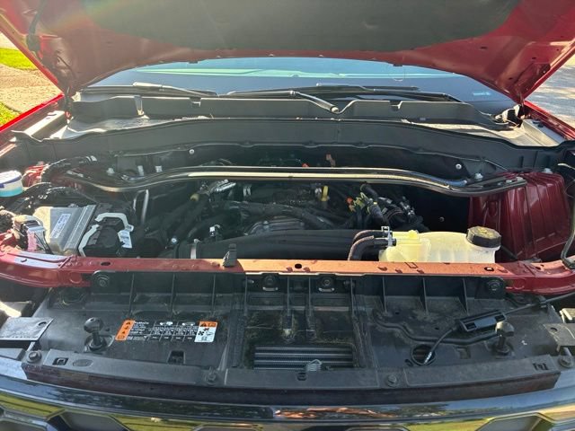 Used 2025 Ford Explorer ST-Line w/ Premium Package RWD image 19