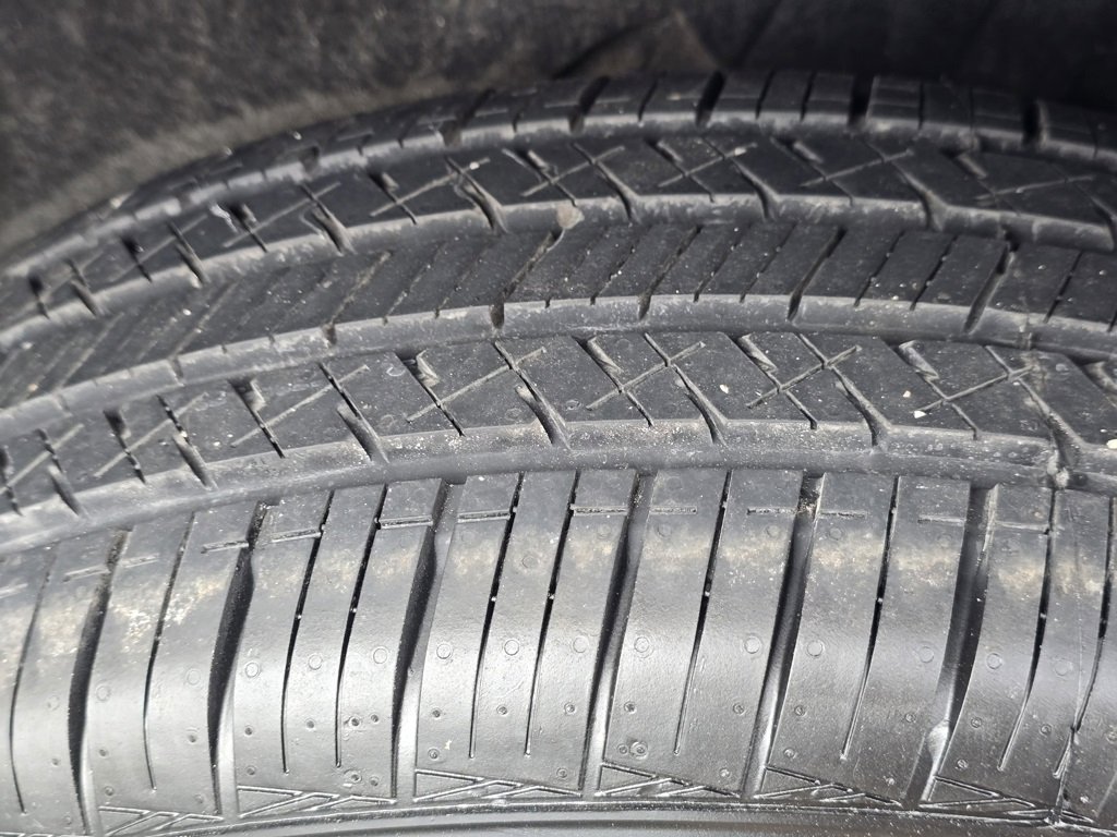 Used 2022 Toyota RAV4 XLE image 9