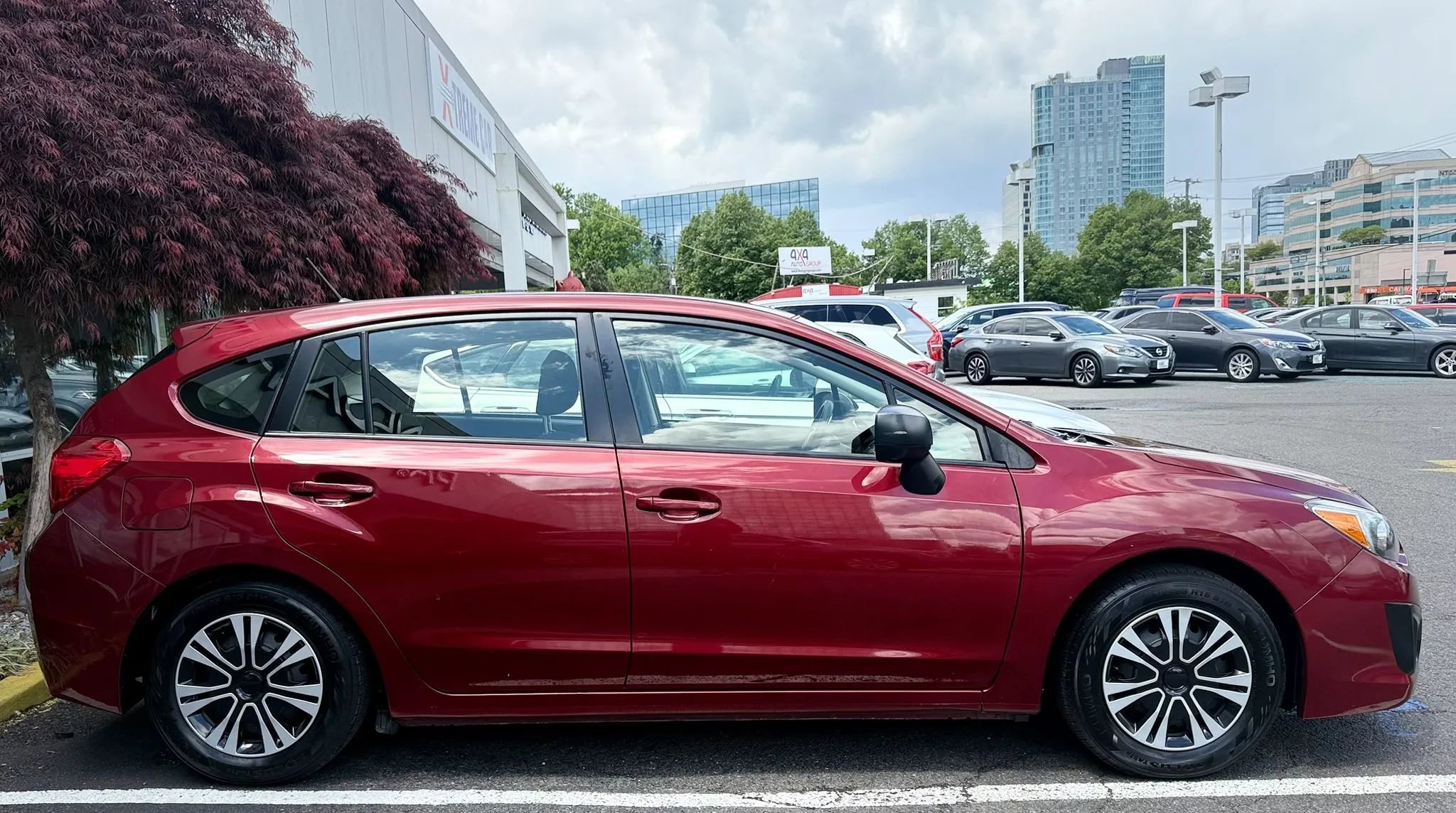 Used 2013 Subaru Impreza 2.0i AWD/4WD image 8