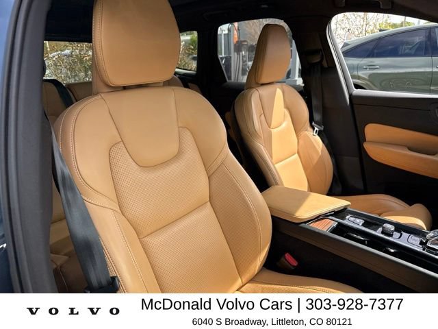 Used 2024 Volvo XC60 T8 Ultimate AWD/4WD image 8