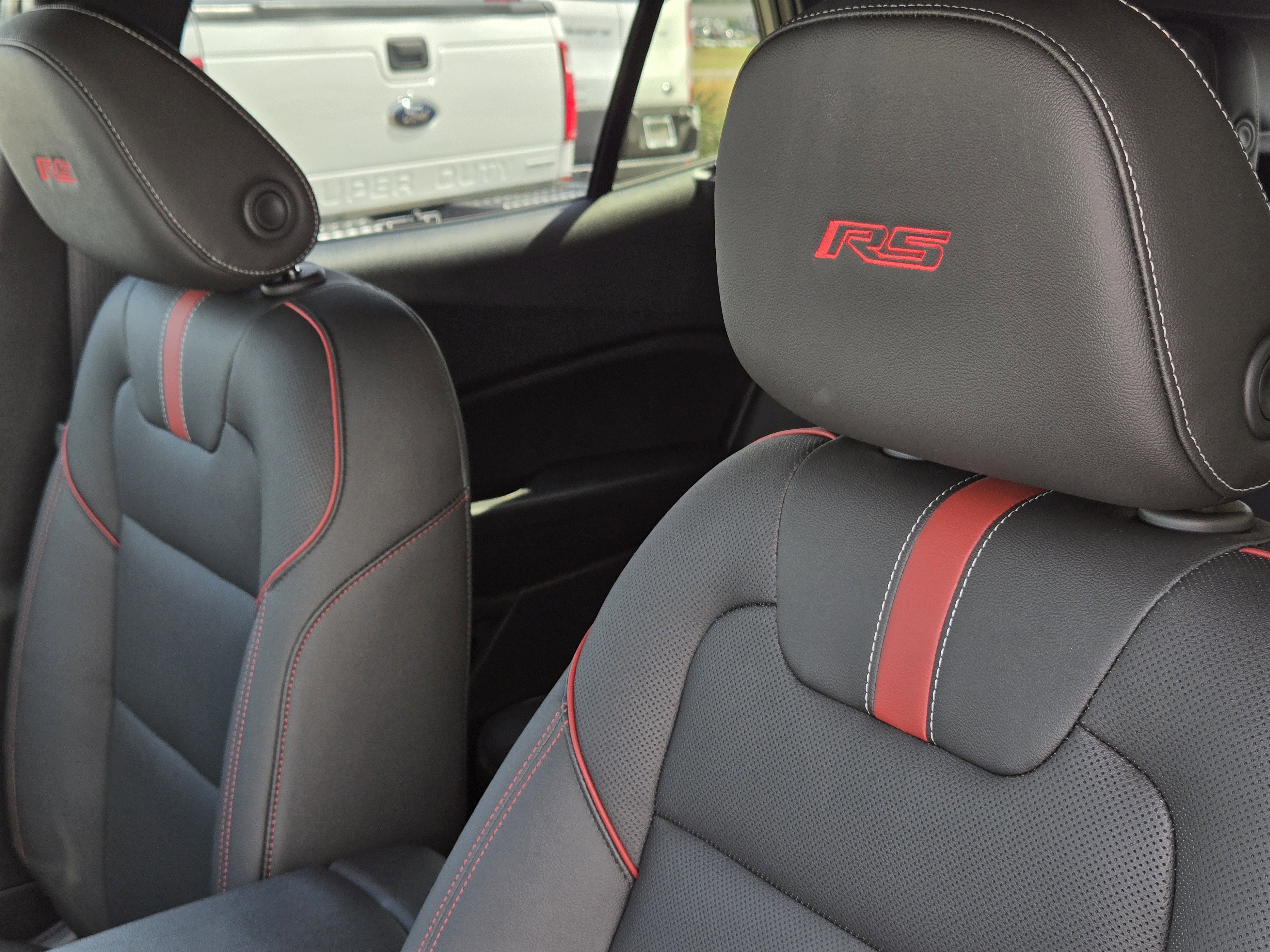 New 2026 Chevrolet Trax RS w/ Sunroof Package image 18