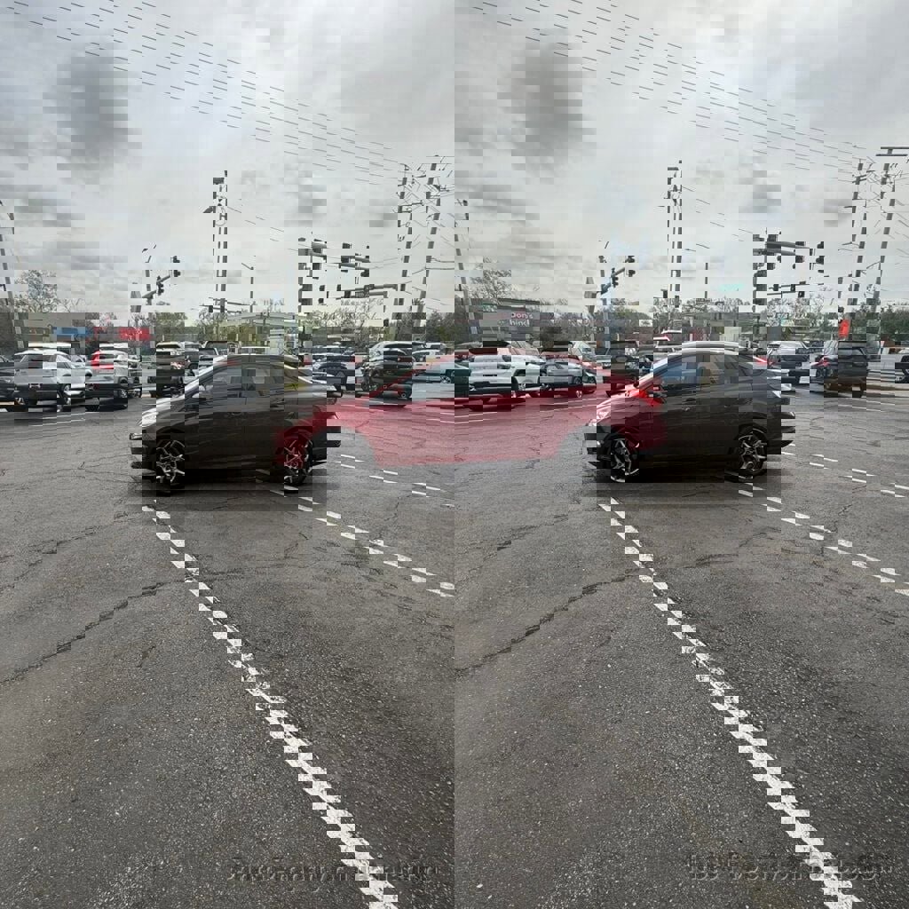 Used 2014 Ford Focus SE w/ Equipment Group 201A image 8