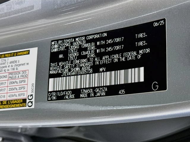 Used 2025 Toyota 4Runner SR5 RWD image 31