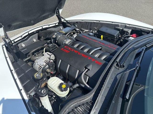 Used 2005 Chevrolet Corvette Coupe w/ Preferred Equipment Group RWD image 24