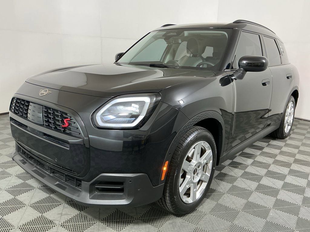 Certified 2025 MINI Cooper Countryman S image 2