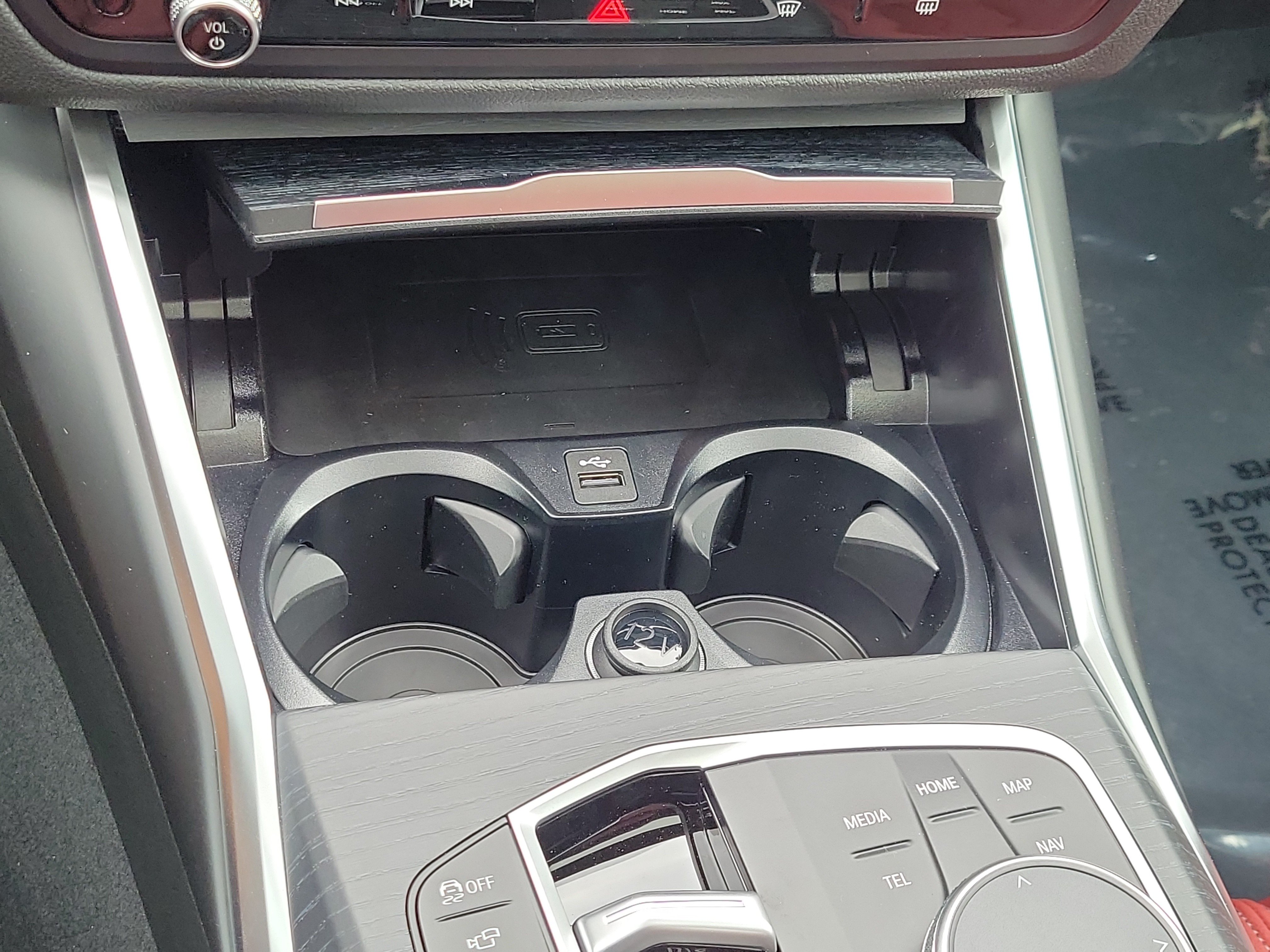 New 2026 BMW 330i Sedan w/ Convenience Package RWD image 23