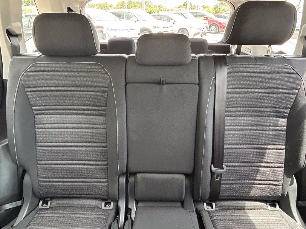 Certified 2024 Volkswagen Tiguan S FWD image 14