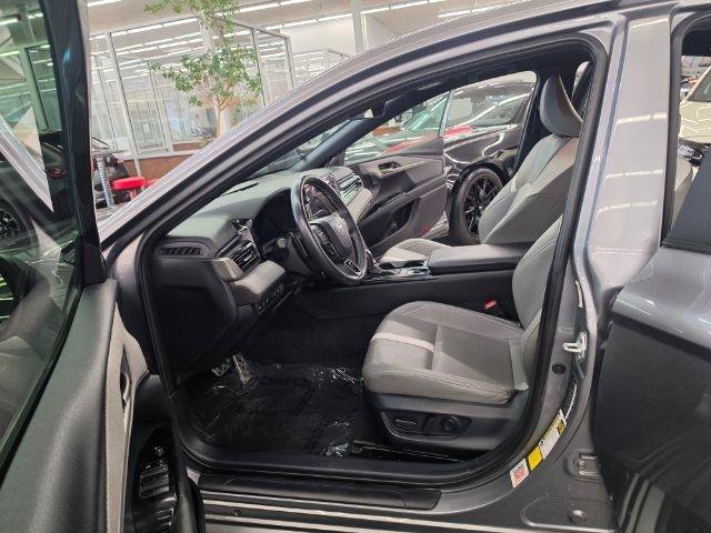 Used 2025 Toyota Camry SE w/ Multimedia Upgrade Package FWD image 8
