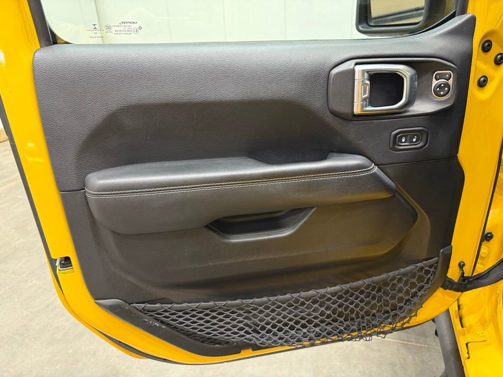 Used 2019 Jeep Wrangler Unlimited Sahara image 13