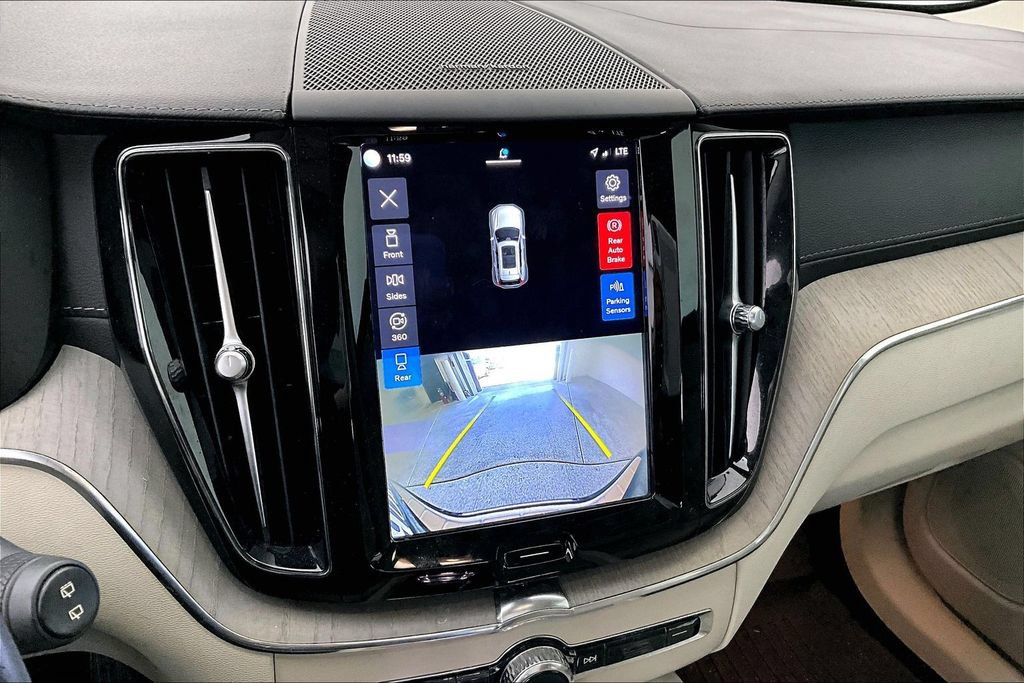 Used 2023 Volvo XC60 B5 Ultimate w/ Climate Package AWD/4WD image 27