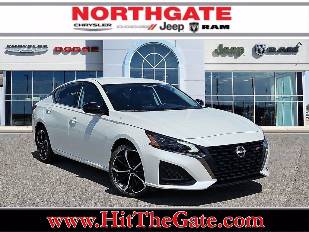 Used 2025 Nissan Altima 2.5 SR