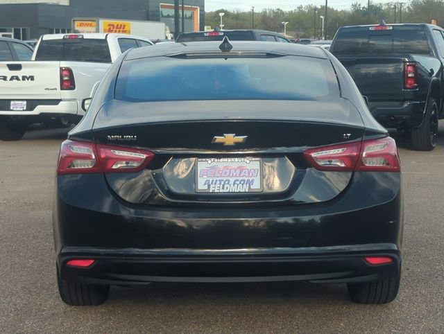 Used 2022 Chevrolet Malibu LT image 4