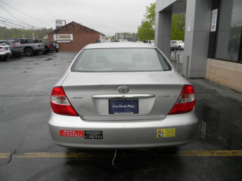 Used 2004 Toyota Camry LE FWD image 7