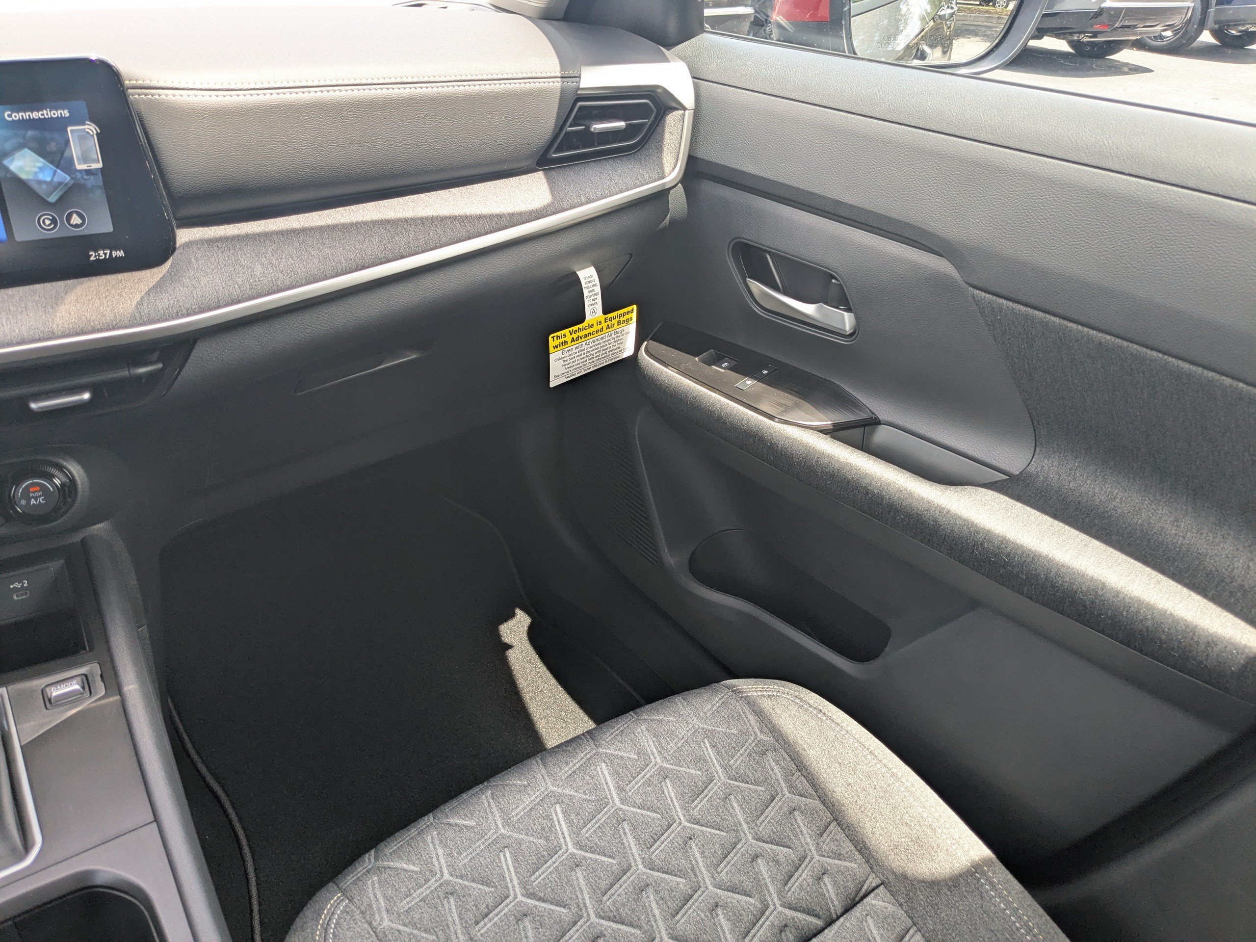 New 2026 Nissan Kicks SV FWD image 16
