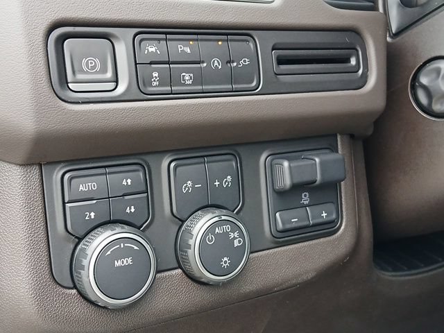 Certified 2022 Chevrolet Tahoe LT w/ LT Signature Package AWD/4WD image 14