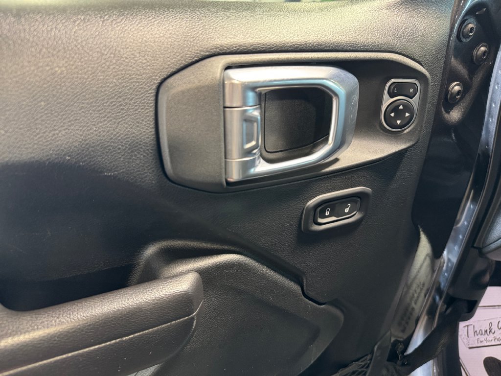 Used 2021 Jeep Wrangler Unlimited Sport AWD/4WD image 14