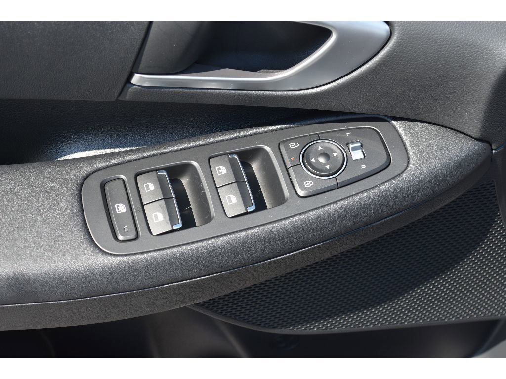 New 2025 Hyundai Sonata SE image 17