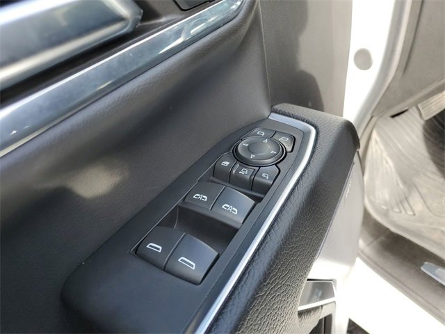 Used 2024 GMC Sierra 3500 Denali image 21