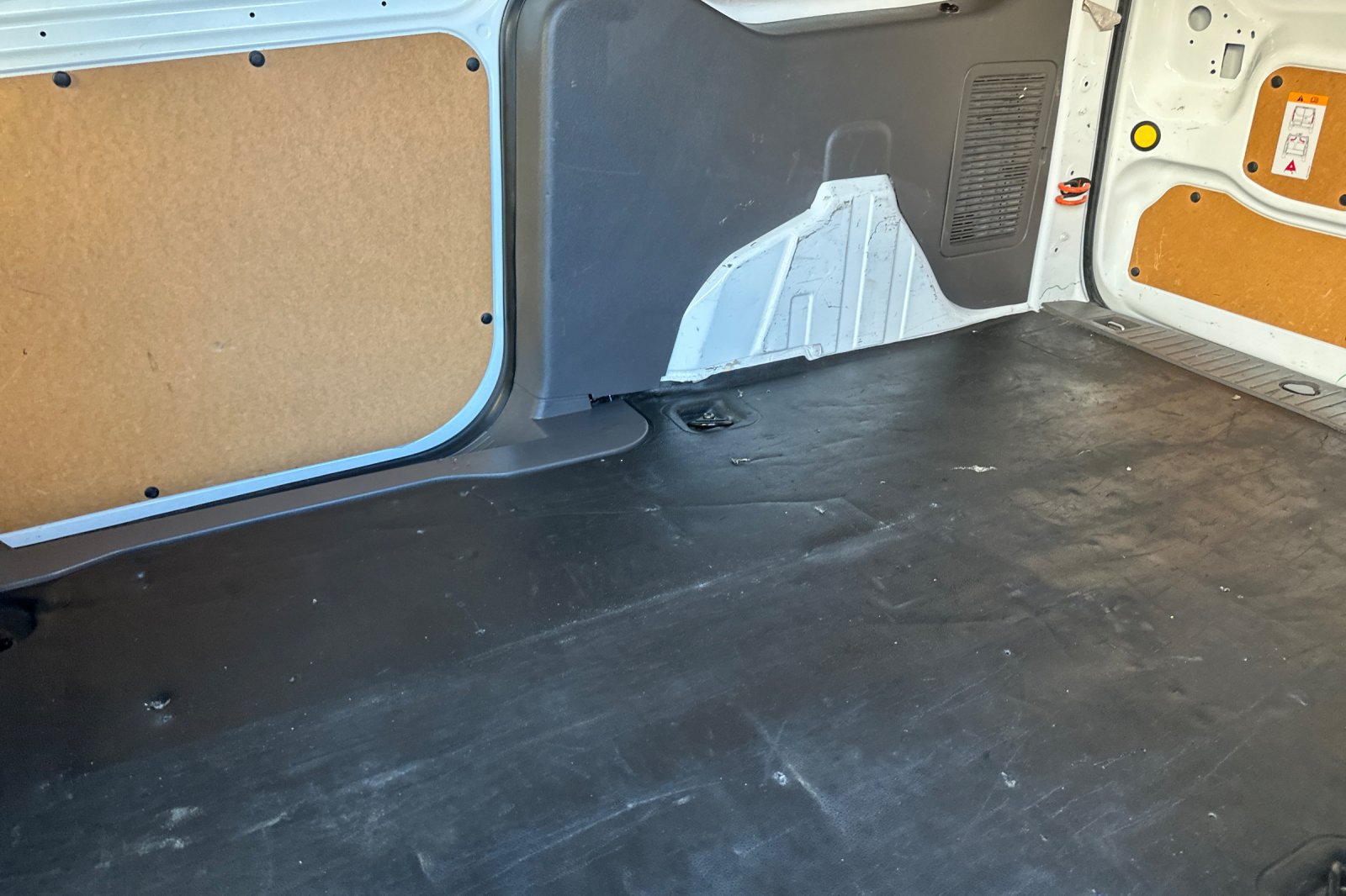 Used 2021 Ford Transit Connect XL FWD image 12
