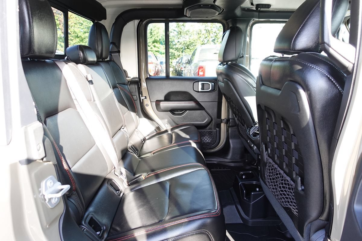 Used 2020 Jeep Gladiator Rubicon AWD/4WD image 29