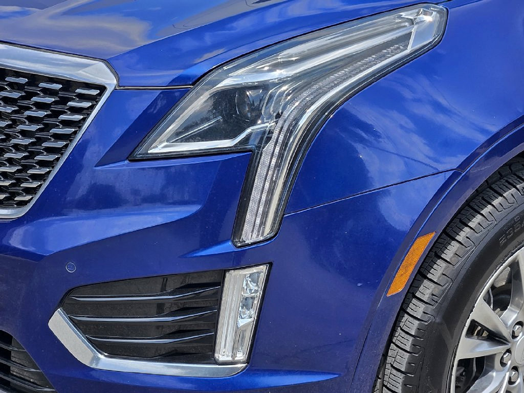 Used 2023 Cadillac XT5 Premium Luxury FWD image 8