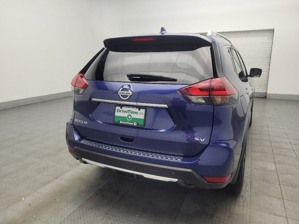 Used 2019 Nissan Rogue SV w/ Sun & Sound Touring Package FWD image 7
