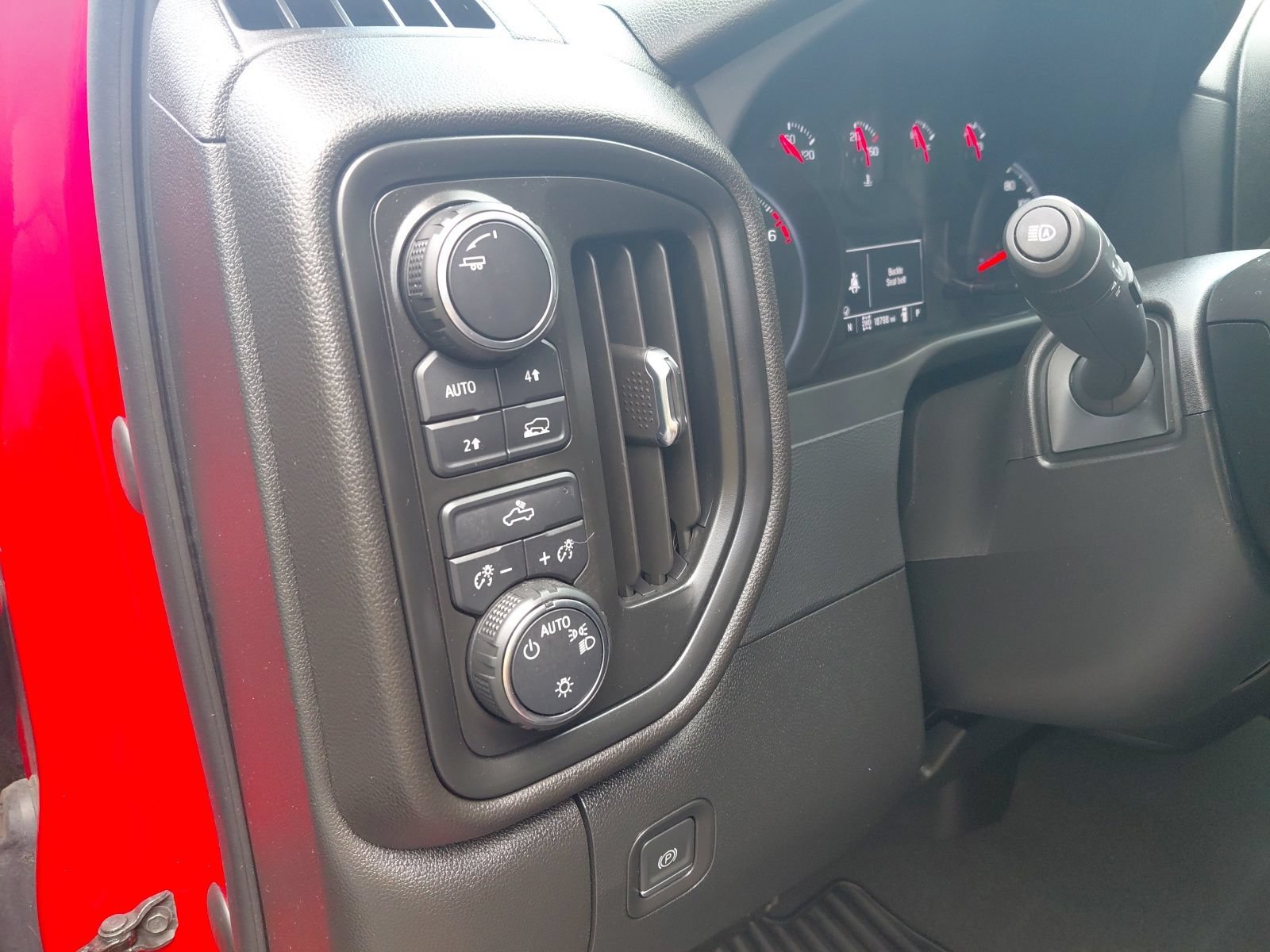 Used 2024 Chevrolet Silverado 1500 Custom w/ Rally Edition AWD/4WD image 19