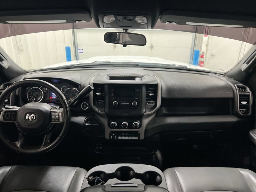 Used 2021 RAM 5500 Tradesman w/ Chrome Appearance Group AWD/4WD image 5