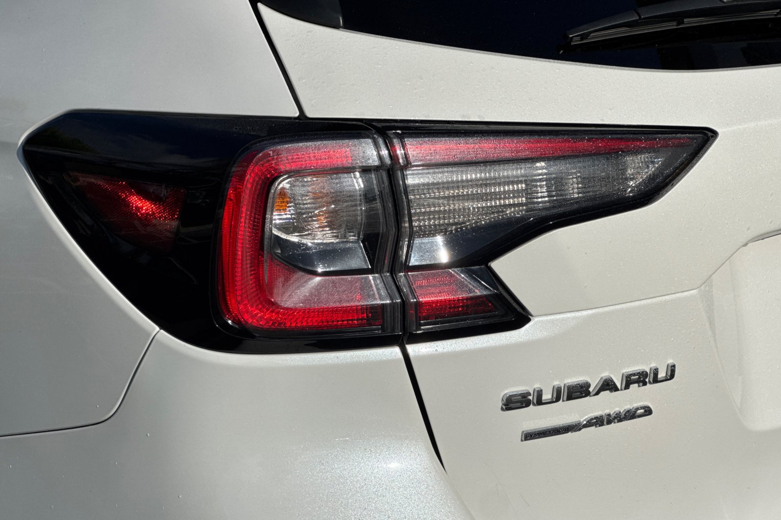 Used 2020 Subaru Outback Touring AWD/4WD image 28