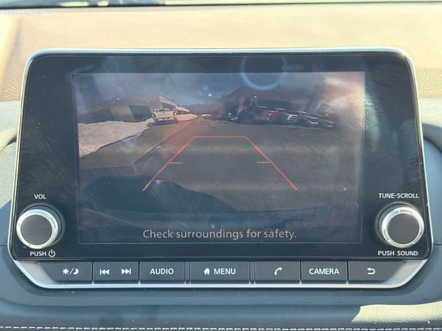 Used 2023 Nissan Rogue SV image 23