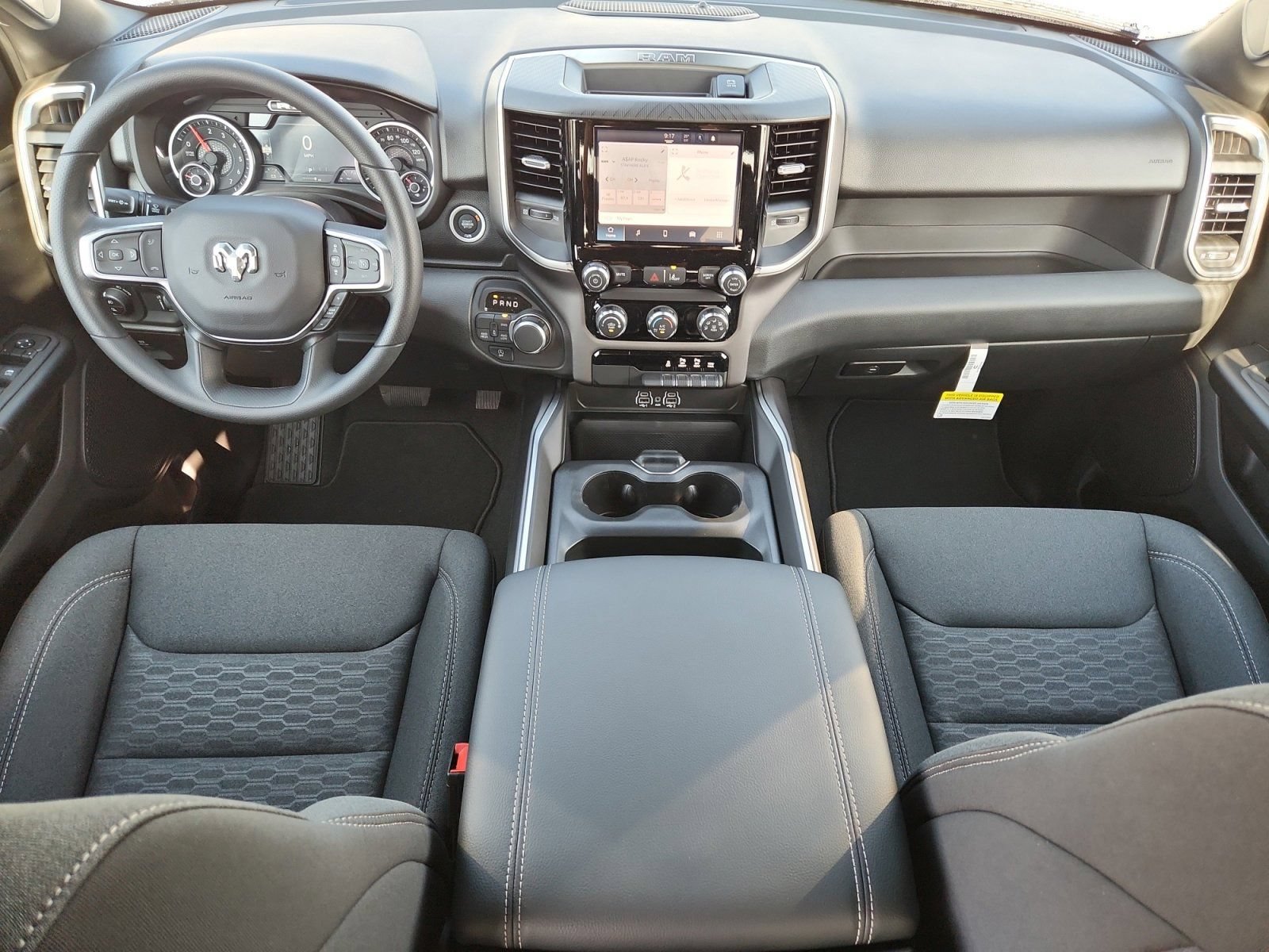 New 2026 RAM 1500 Express AWD/4WD image 13