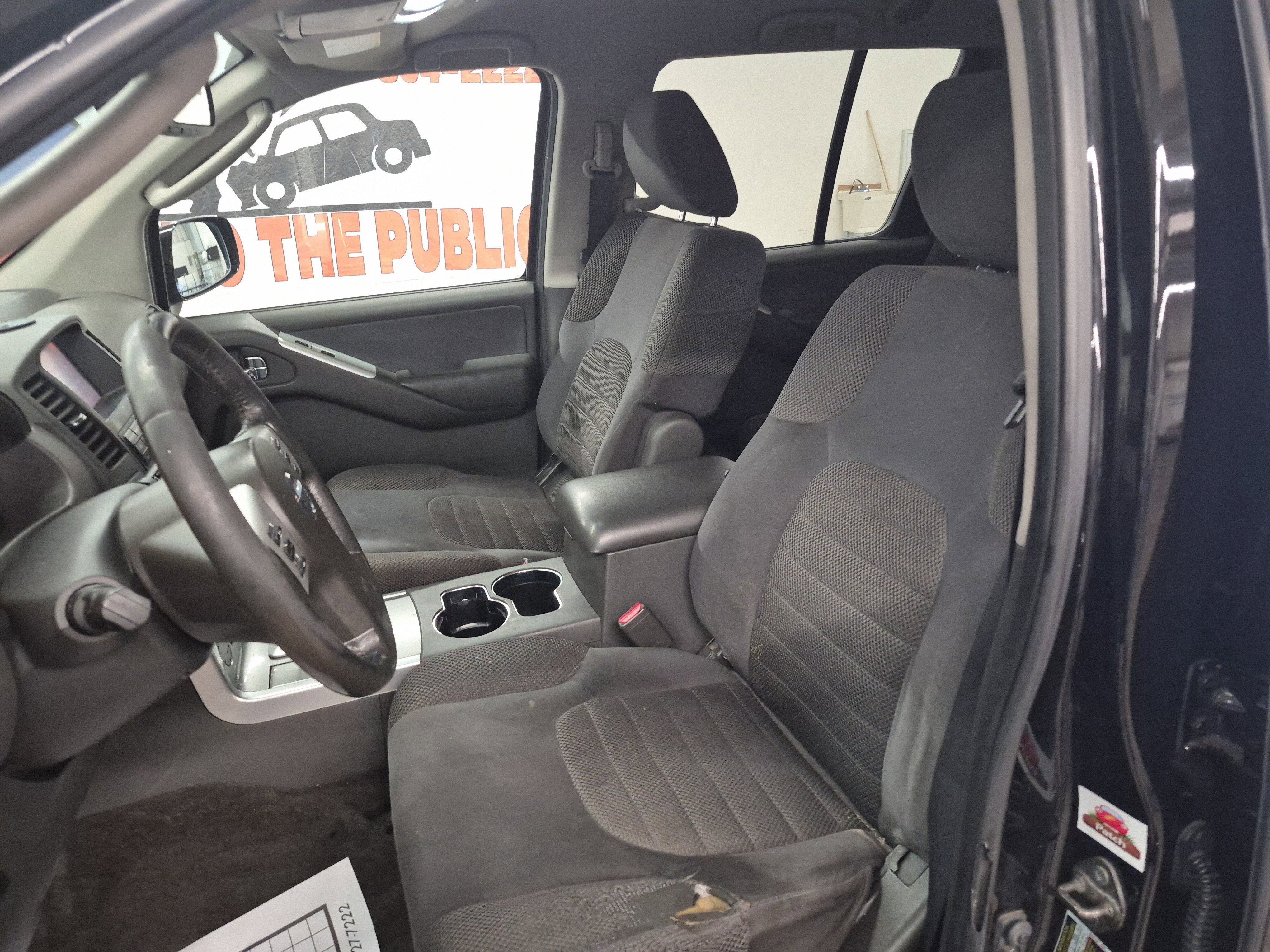 Used 2011 Nissan Pathfinder SV w/ Protection Pkg RWD image 10