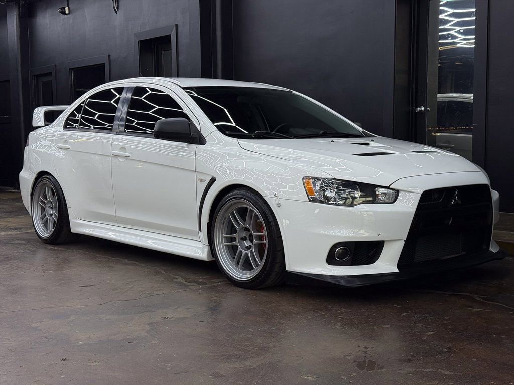 Used 2014 Mitsubishi Lancer Evolution GSR image 11