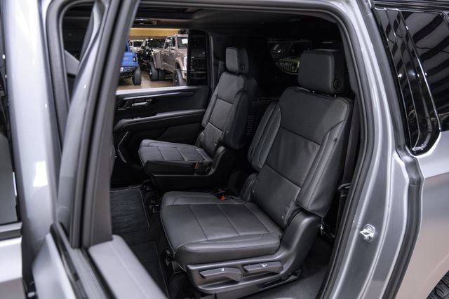 Used 2026 Chevrolet Suburban Z71 w/ Comfort Package AWD/4WD image 68