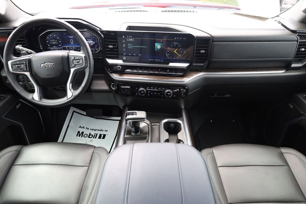 Used 2023 Chevrolet Silverado 1500 RST w/ Rally Edition AWD/4WD image 18