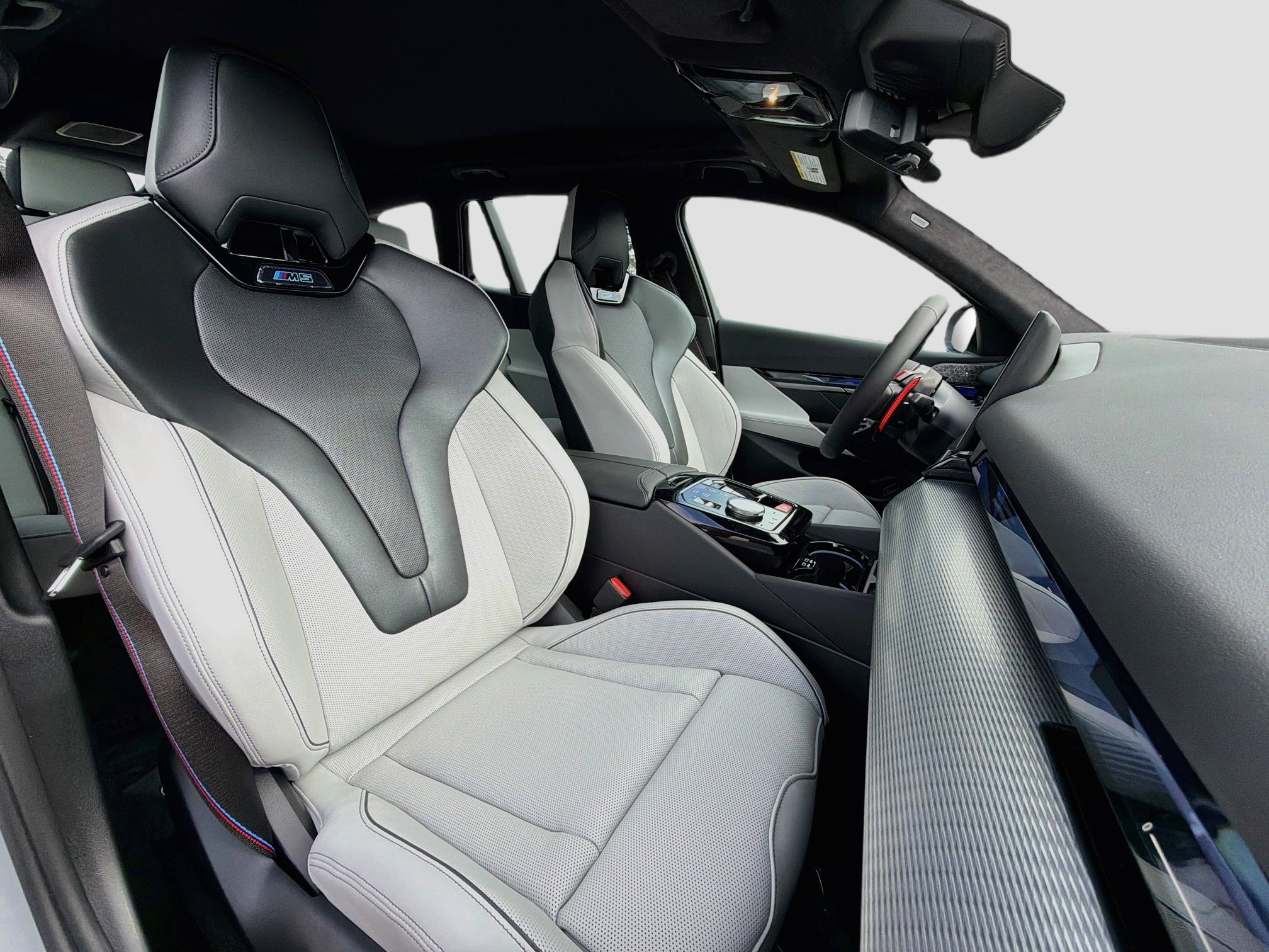 New 2027 BMW M5 Touring AWD/4WD image 15
