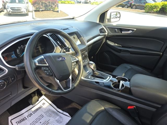 Used 2017 Ford Edge SEL w/ Equipment Group 201A AWD/4WD image 10