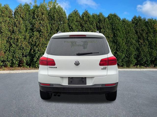 Used 2017 Volkswagen Tiguan S image 5