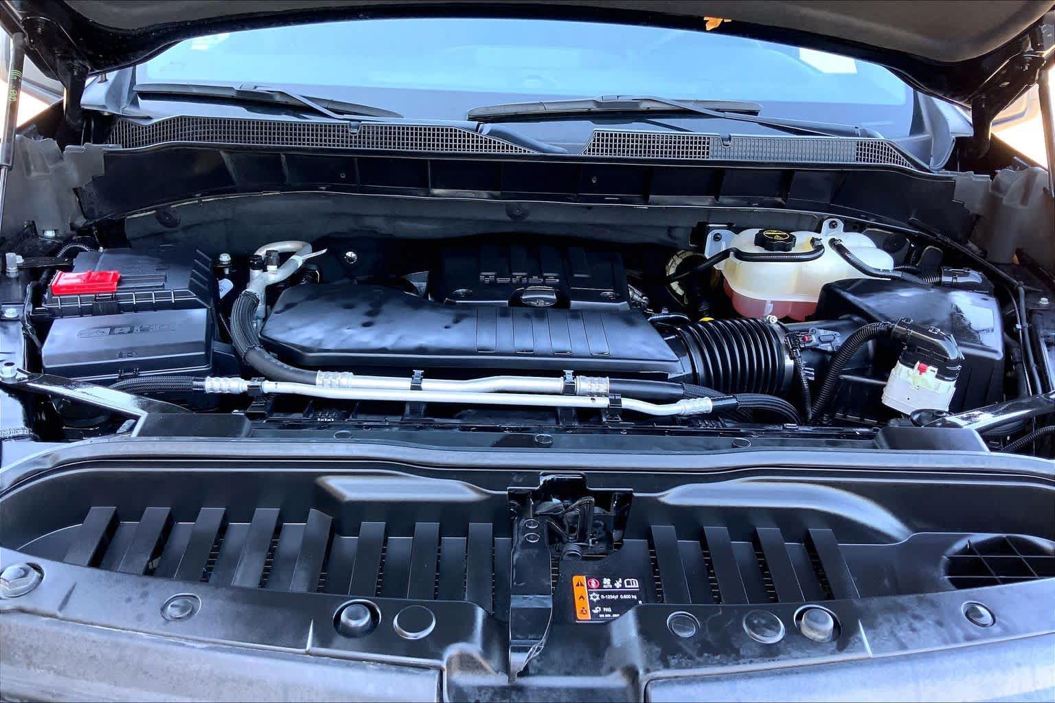 Used 2025 Chevrolet Silverado 1500 Custom RWD image 31