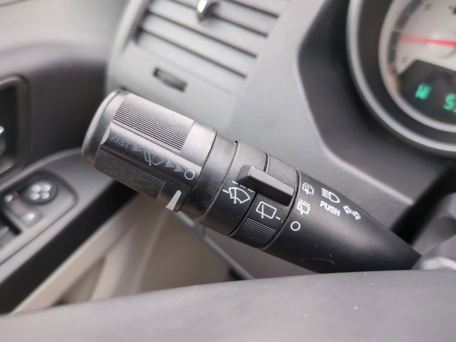Used 2008 Dodge Grand Caravan SXT FWD image 23