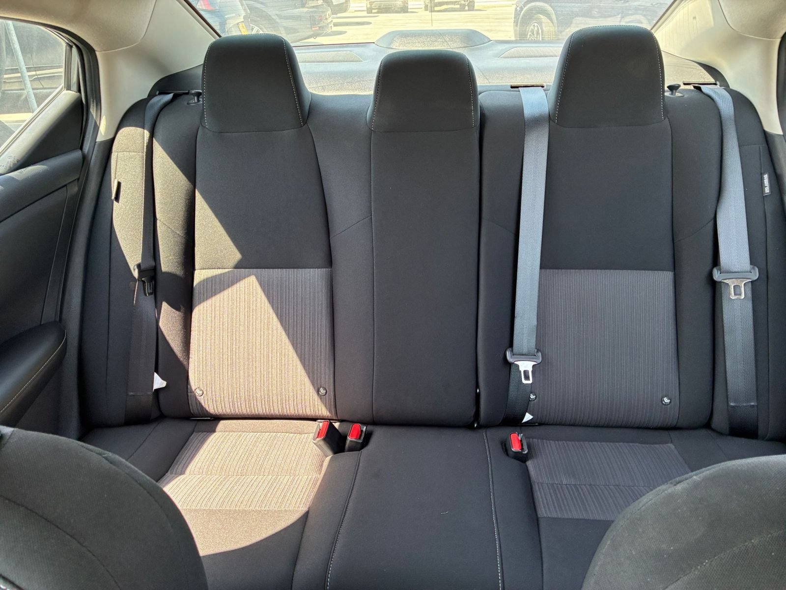 Used 2025 Nissan Sentra SV FWD image 36