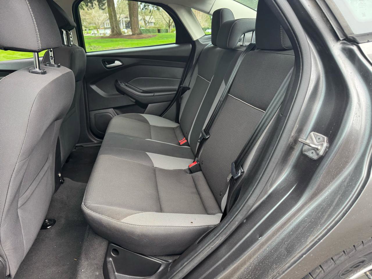 Used 2014 Ford Focus SE image 11