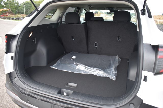 New 2027 Kia Sportage LX FWD image 16