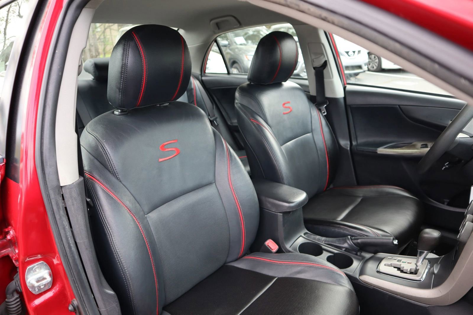 Used 2012 Toyota Corolla S image 19