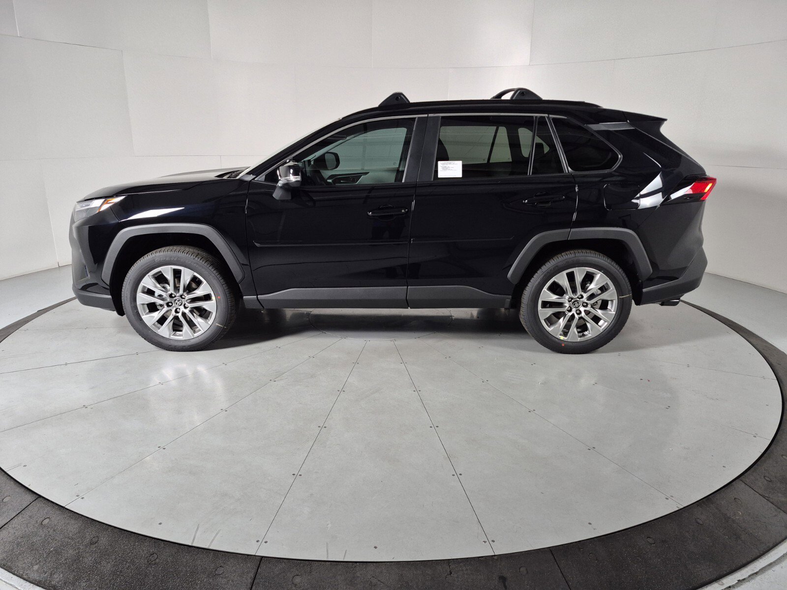 New 2025 Toyota RAV4 XLE Premium image 2