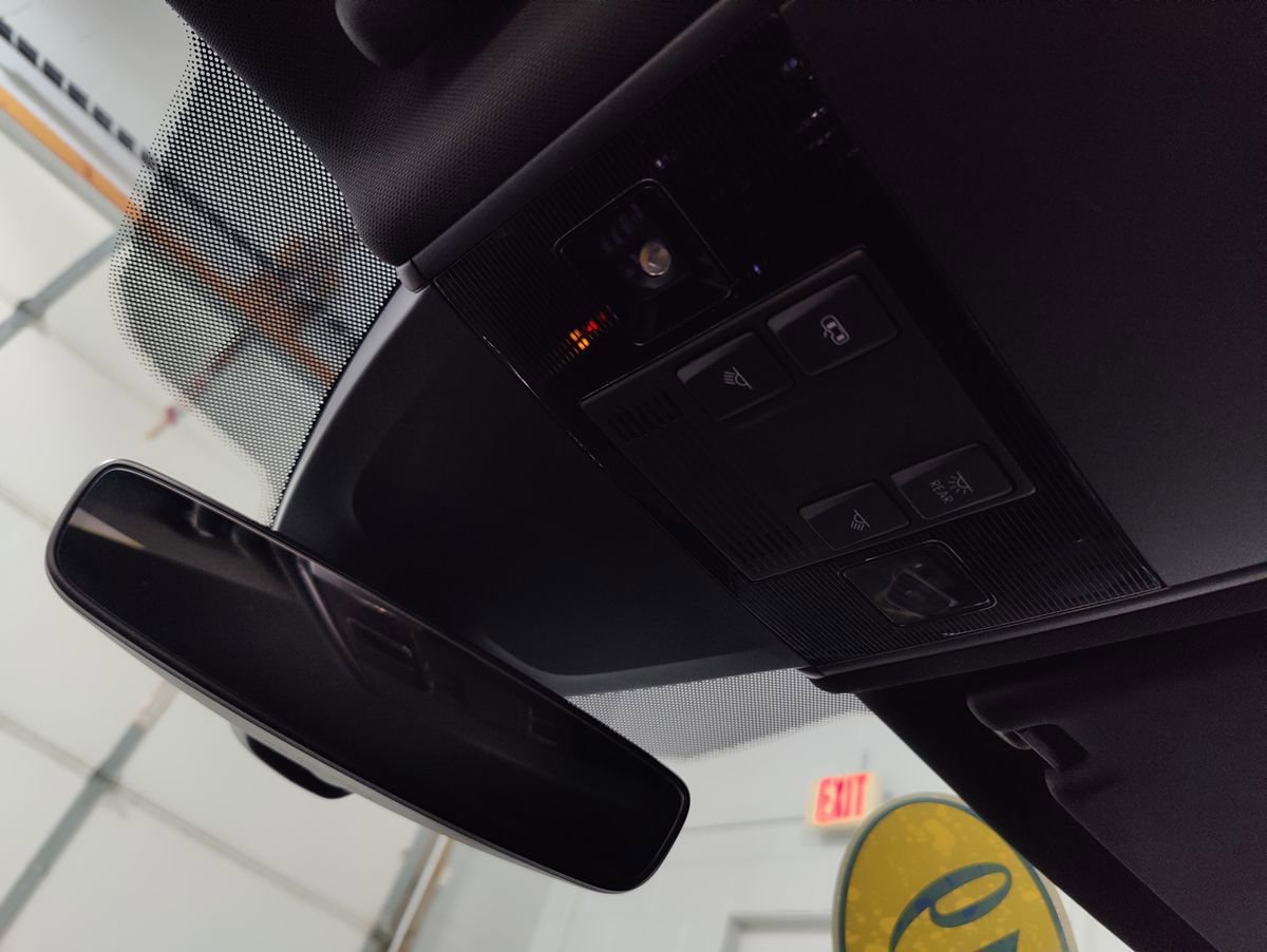 Used 2019 Volkswagen Golf R 4-Door AWD/4WD image 44