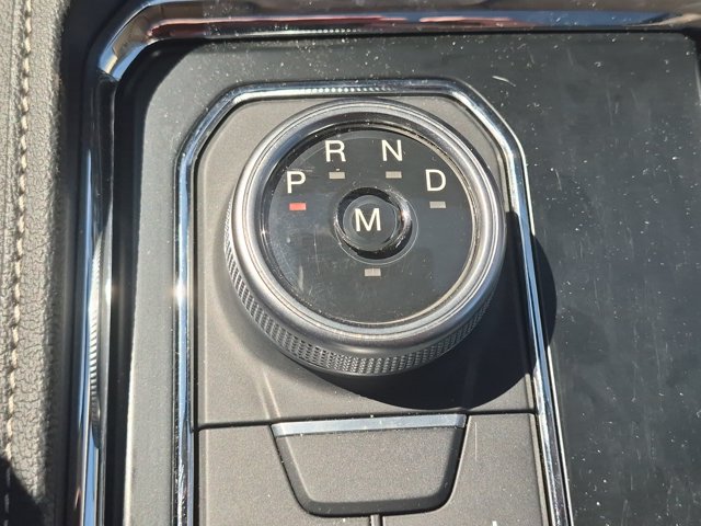 Used 2024 Ford Expedition Max XLT AWD/4WD image 10