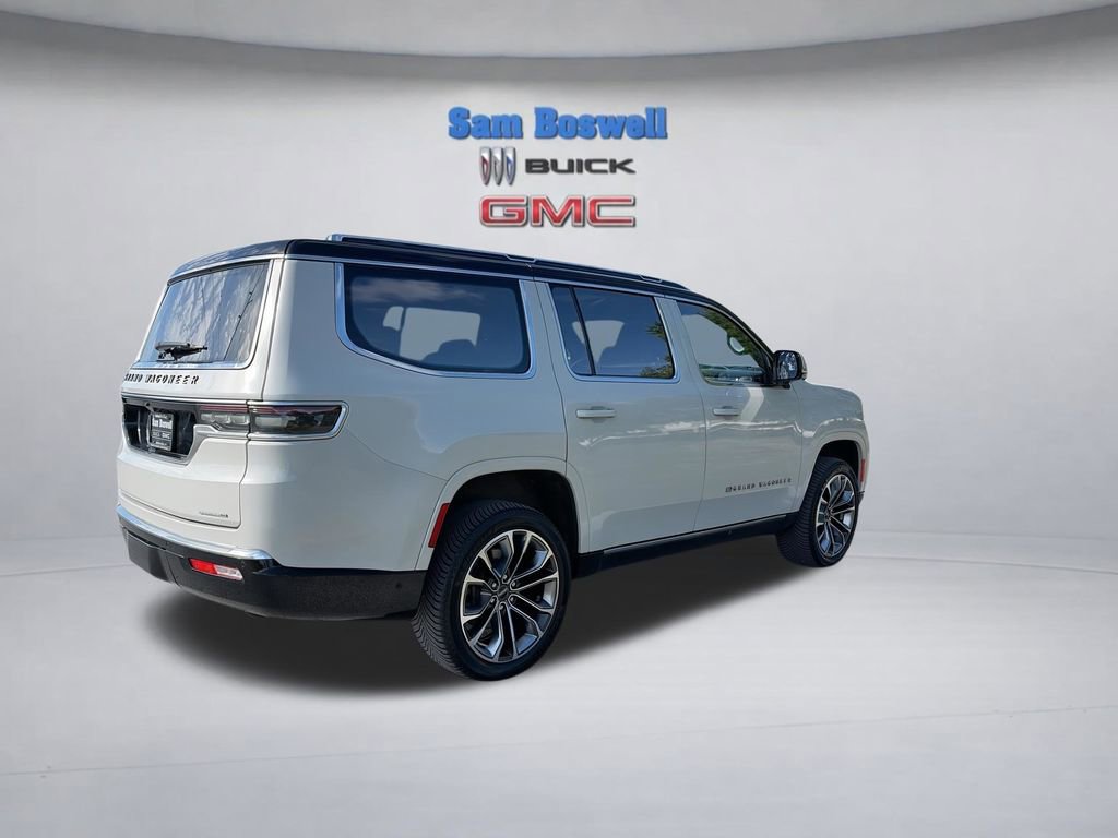 Used 2022 Jeep Grand Wagoneer Series III w/ Rear Seat Video Group 1 AWD/4WD image 9