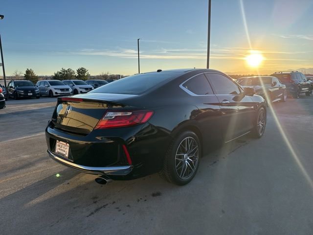 Used 2017 Honda Accord EX-L image 8